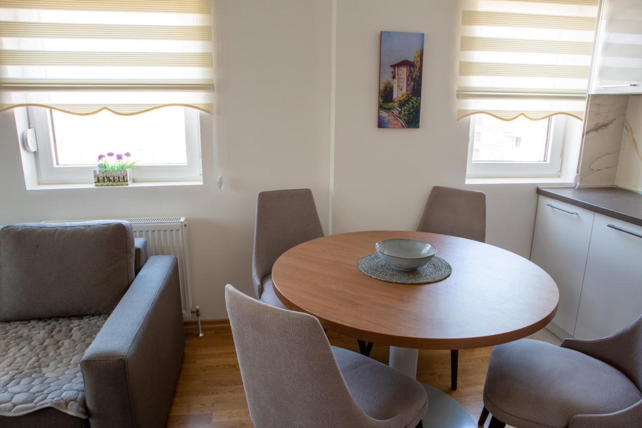 Novi Pazar Apartman Lux Екстер'єр фото