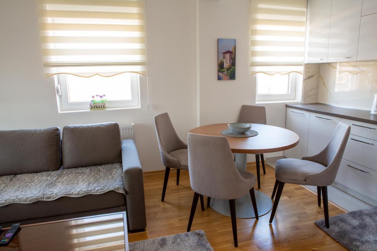 Novi Pazar Apartman Lux Екстер'єр фото